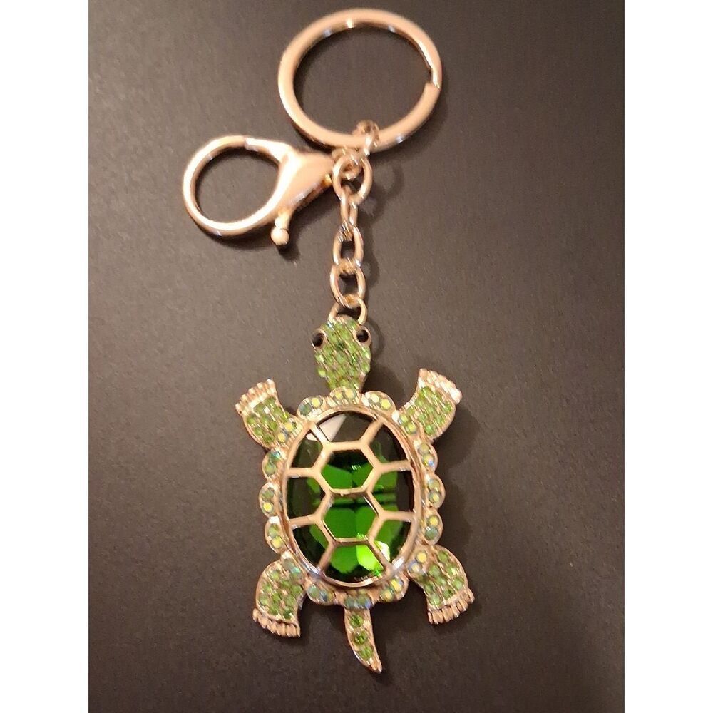 Two Ways To Use Beautiful Green Rhinestone Turtle. Keychain Or Pendant Necklace